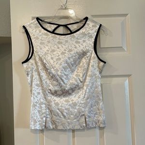 Jessica Howard brand white tank top